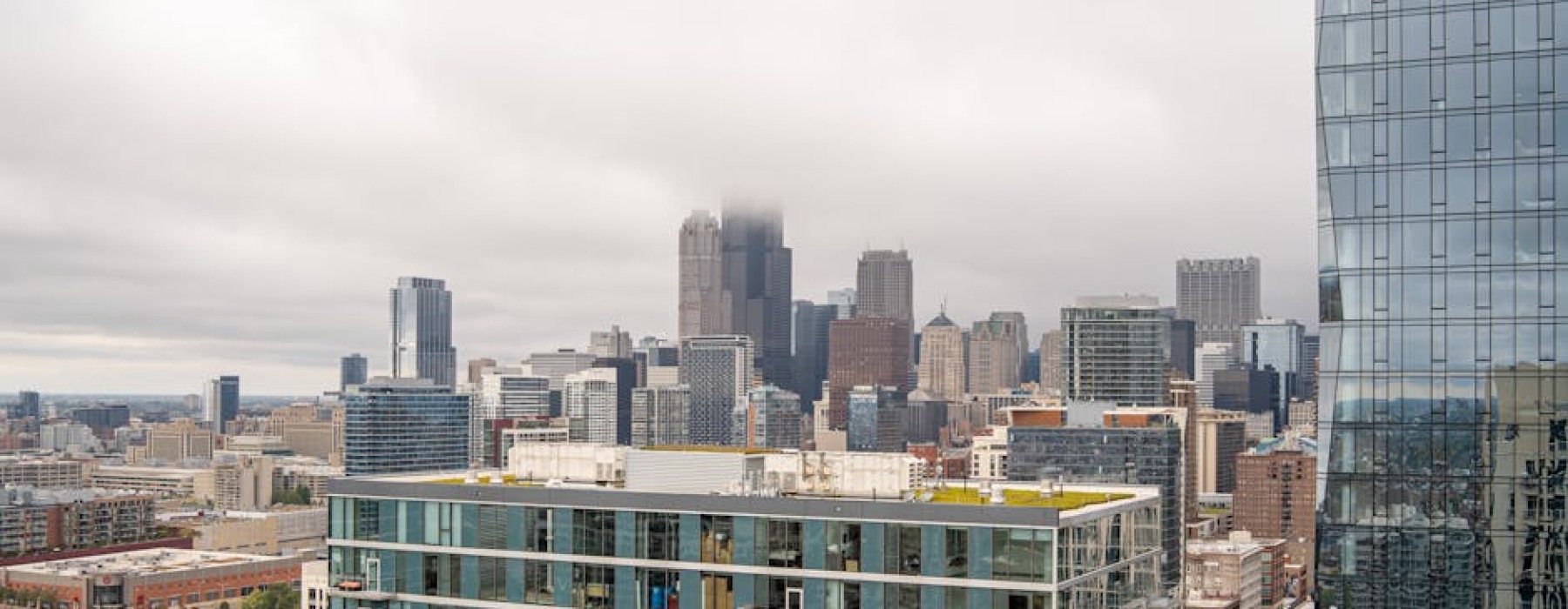Chicago apartments with doorman - Chicago apartments with doorman